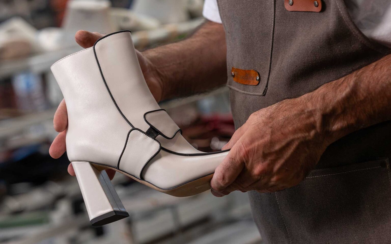 Scarpe avorio donna