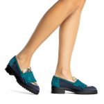 Maia, mocassini donna in pelle di camoscio blu con tacco 4,5 cm, frange decorative - Cavallini